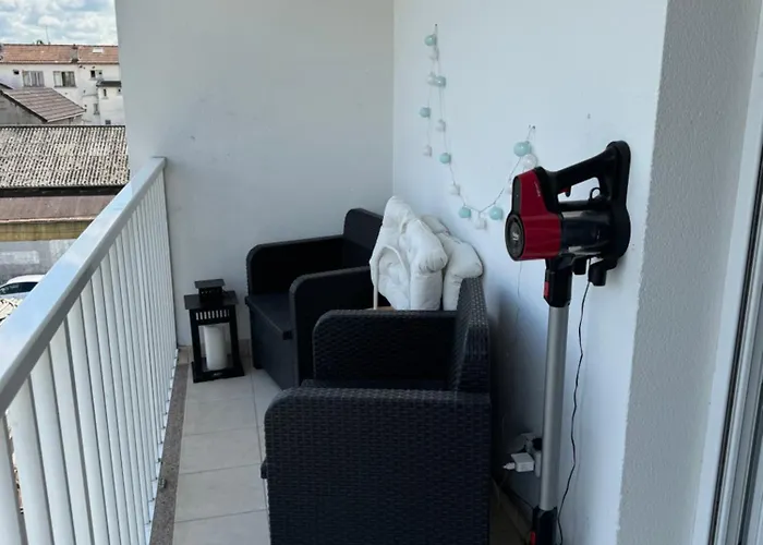 Chez Vous & Moi *